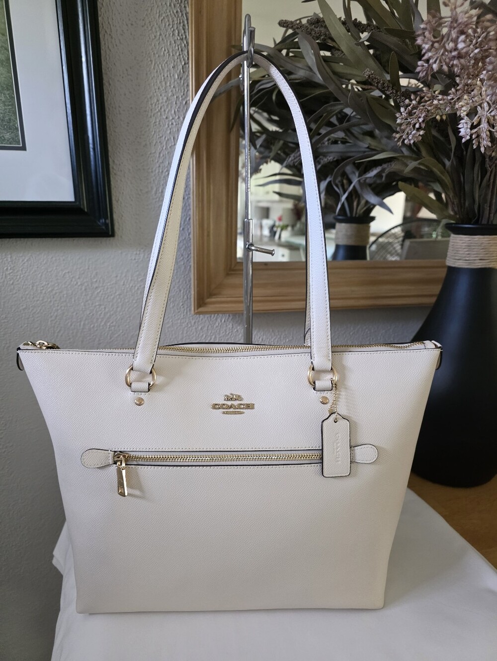 COACH  79608  Chalk White Gallery Shoulder Tote Price Firm